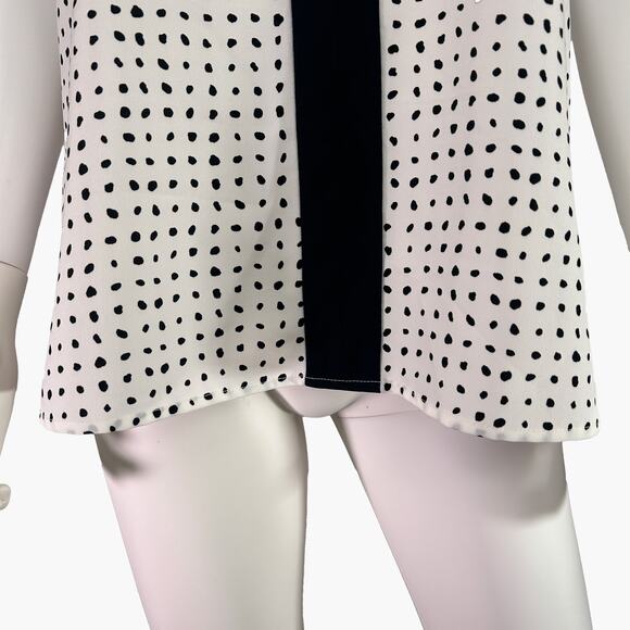 VINCE CAMUTO Abstract Polka Dot Sleeveless Blouse Top (White/Black | Size S) - Picture 6 of 9